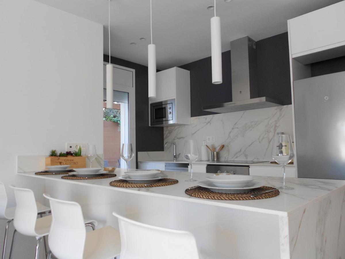 Luxury Apartment Камбрильс Экстерьер фото