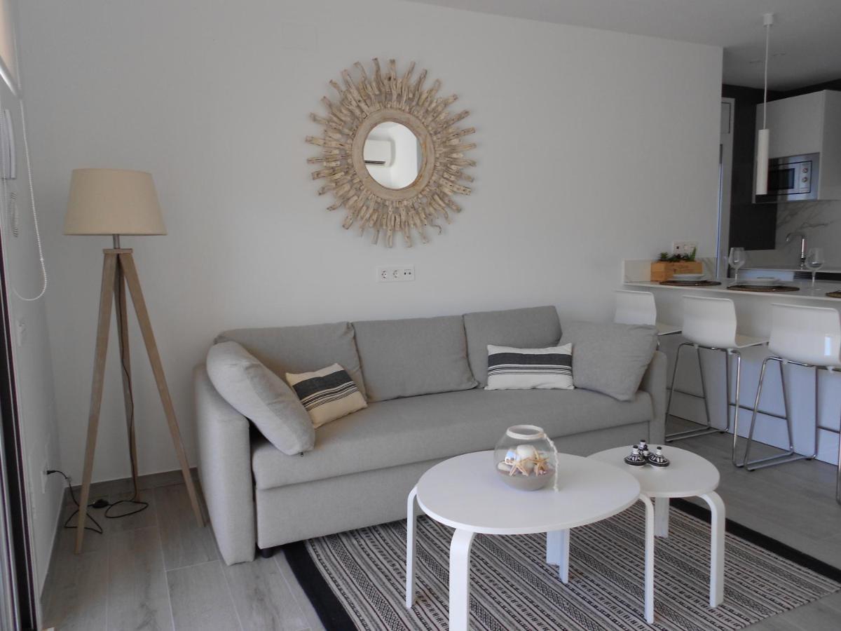 Luxury Apartment Камбрильс Экстерьер фото
