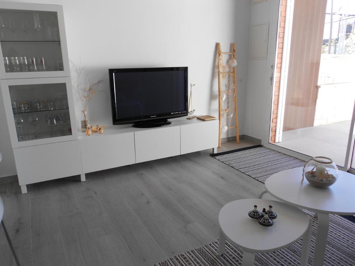 Luxury Apartment Камбрильс Экстерьер фото